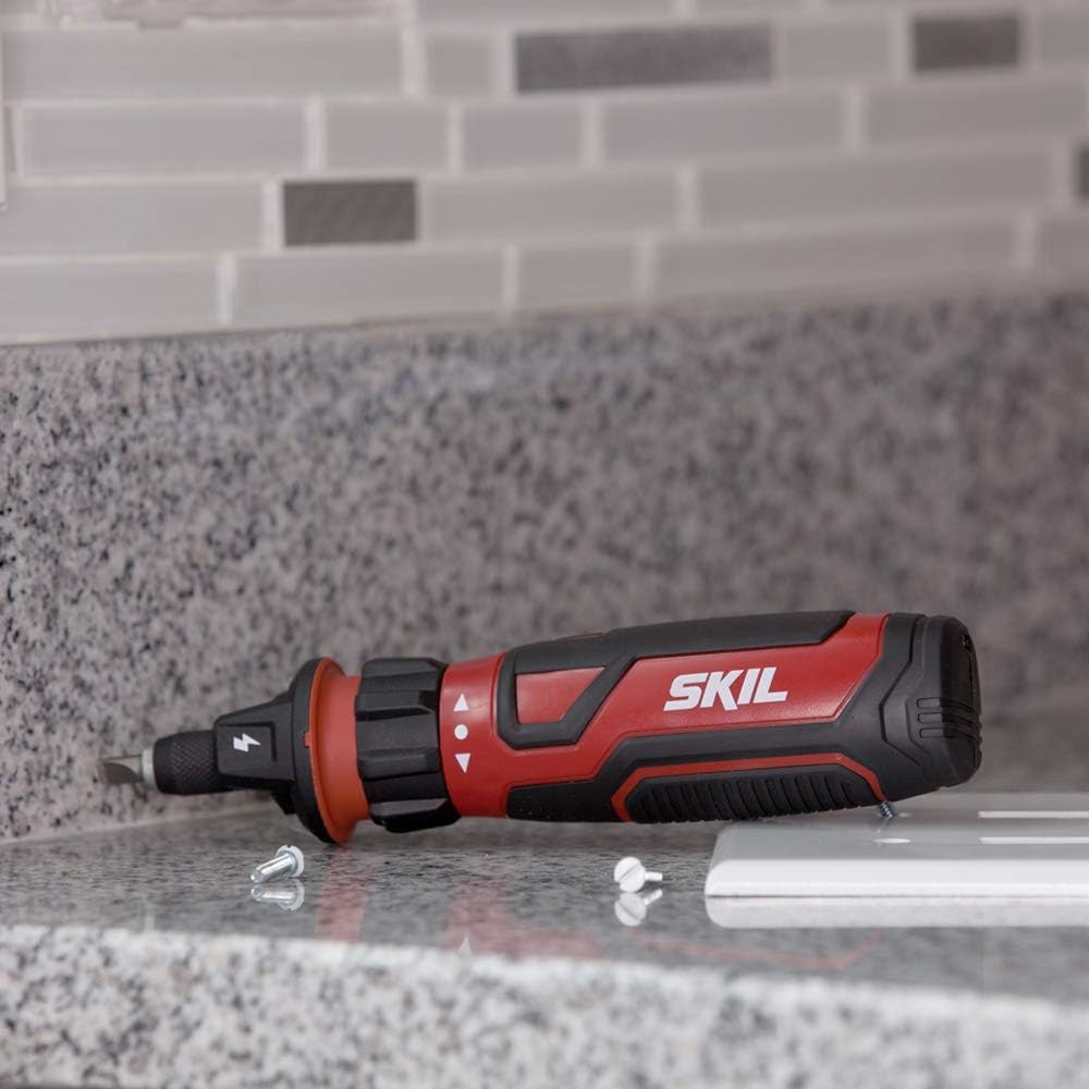 SKIL Rechargeable 4V Cordless Screwdriver with Circuit Sensor Technology Includes 45pcs Bit Set, USB Charging Cable, Carrying Case - SD561204